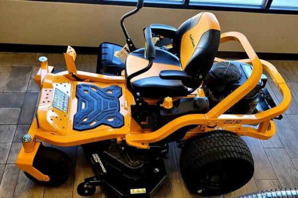 Cub Cadet Ultima ZT2 50