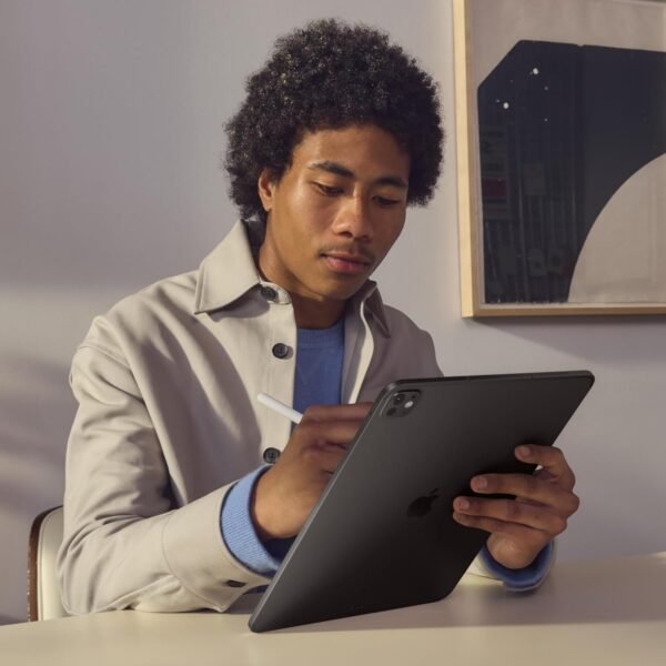 Apple iPad Pro 11-Inch (M4) - Image 8